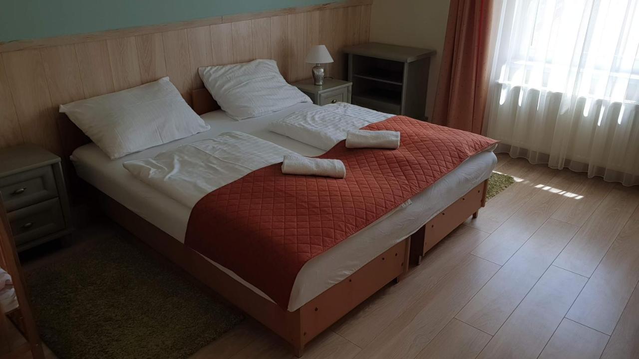 Keller Apartmanok Hajdúszoboszló Екстериор снимка